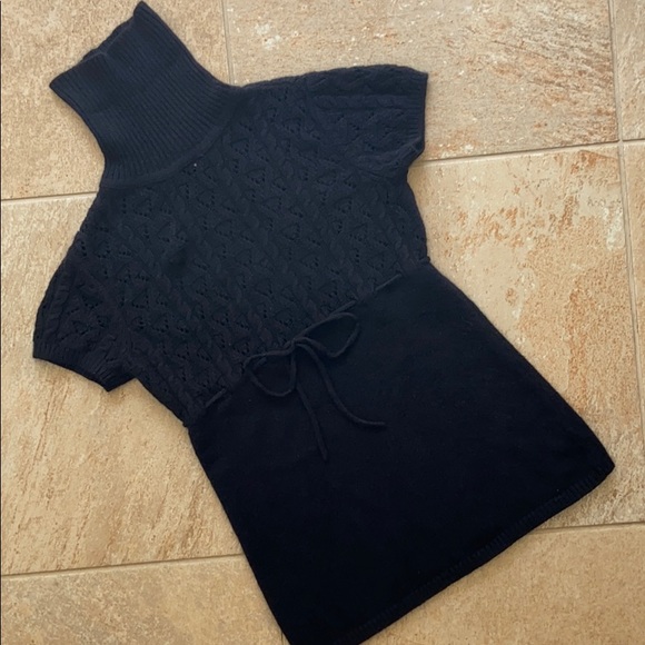 ‘MICHAEL KORS’ Black Short Sleeve Turtleneck - Picture 3 of 7